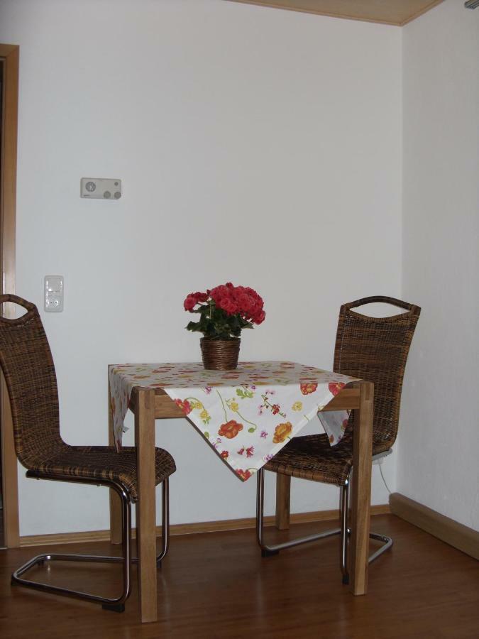 Ferienwohnung Frenkel フライタール エクステリア 写真