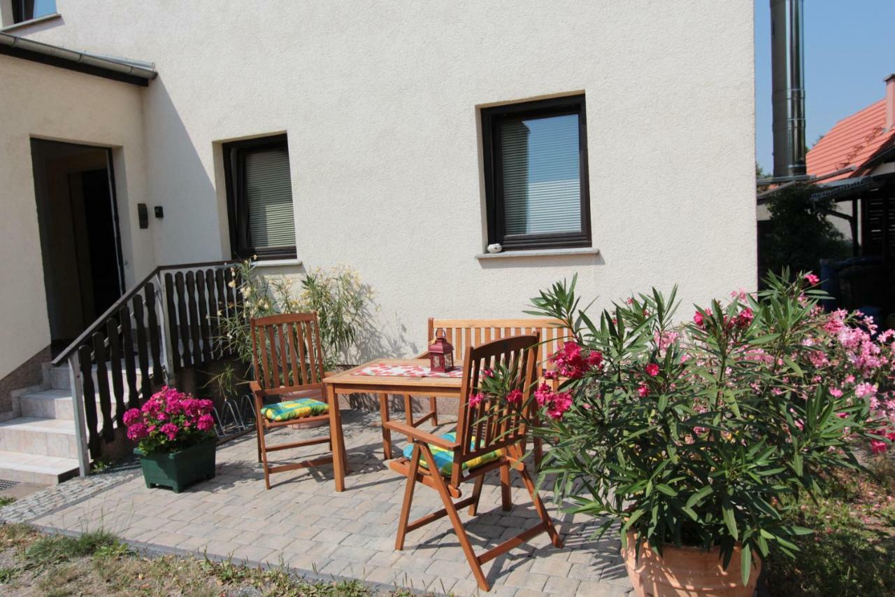 Ferienwohnung Frenkel フライタール エクステリア 写真